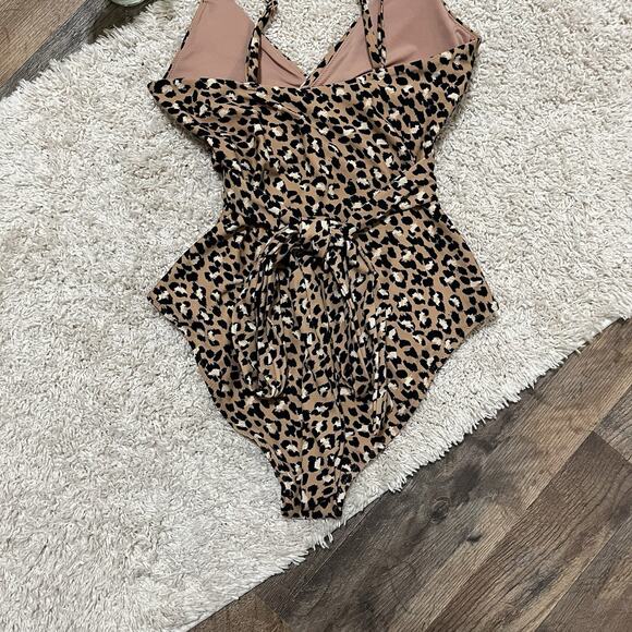 Aerie Medium Long Leopard Wrap Around Cutout One Piece Full Coverage Swimsuit - Picture 6 of 6